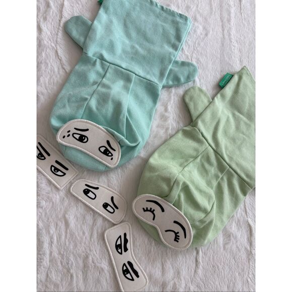 Lovevery Storytelling puppet set - Picture 2 of 7